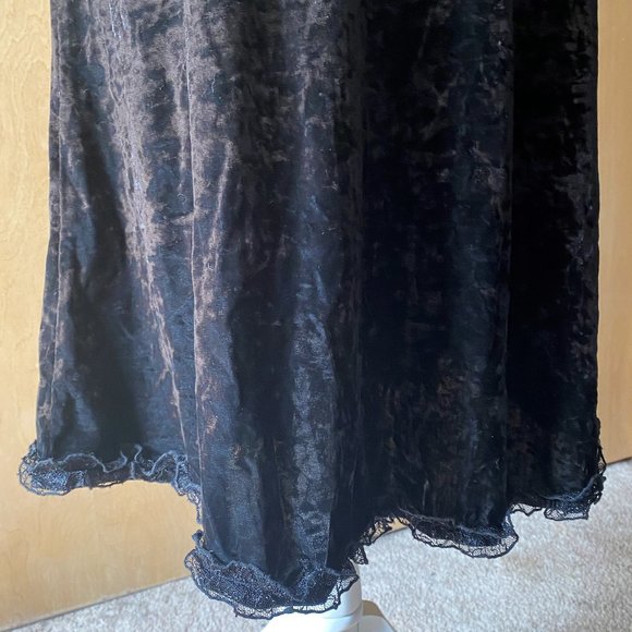 NWT Sz 14 AKS Amy K Su Black Velvet Swingy Skirt - Picture 2 of 4